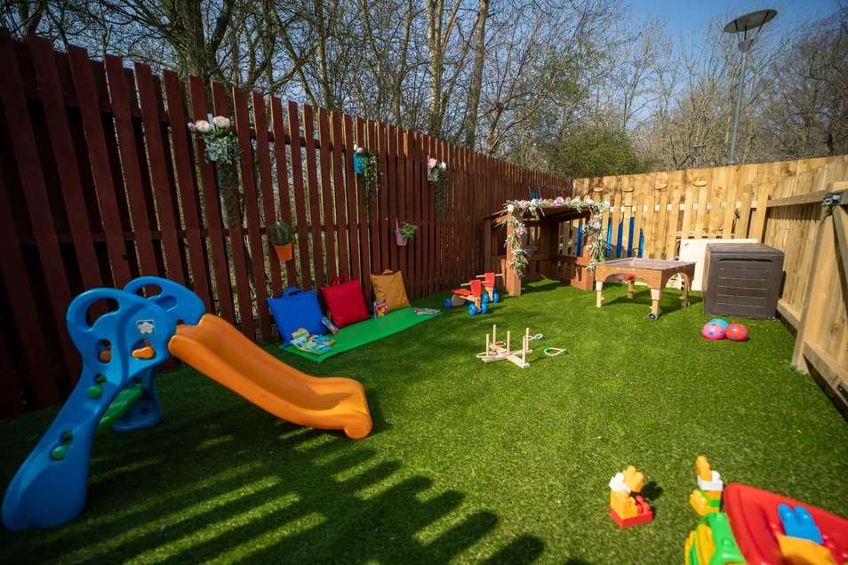 Nursery photograph 1774610797710 - profile view