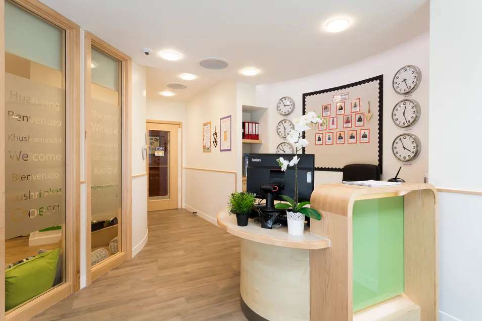 Nursery photograph 1774611126124 - profile view