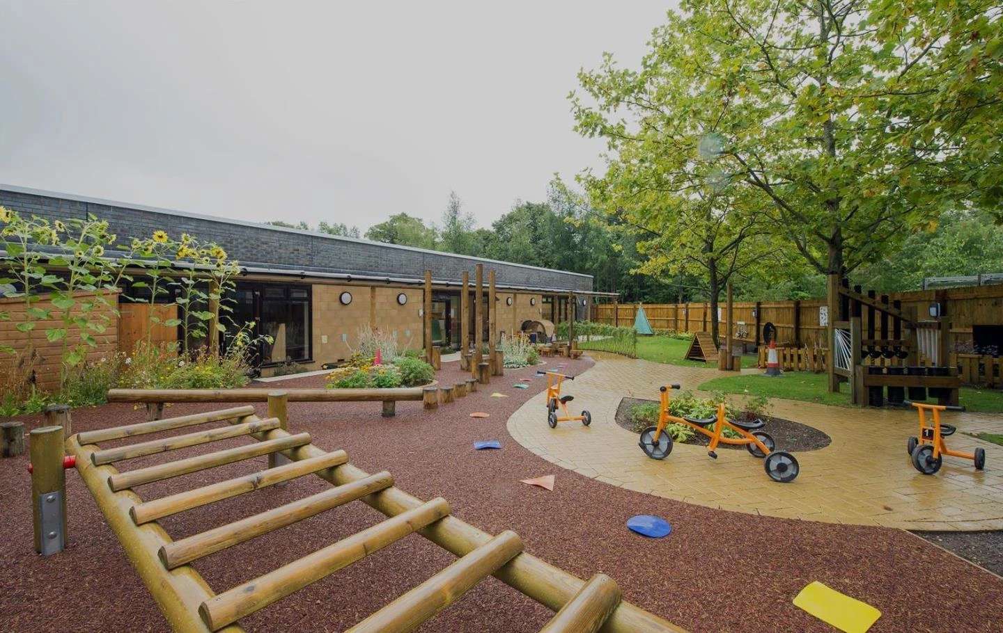 Nursery photograph 1775123053163 - profile view