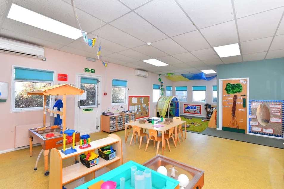 Profile image 1774610766003 of 10 Nursery photograph 1774610766003 - profile view