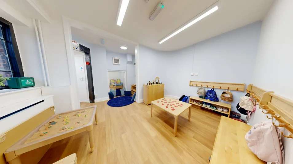 Profile image 1774610739131 of 18 Nursery photograph 1774610739131 - profile view